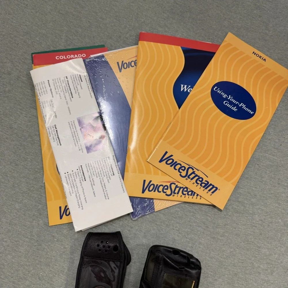 Vintage Nokia (2190E) Aerial SM Style Cell Phone - Untested Voicestream Bundle